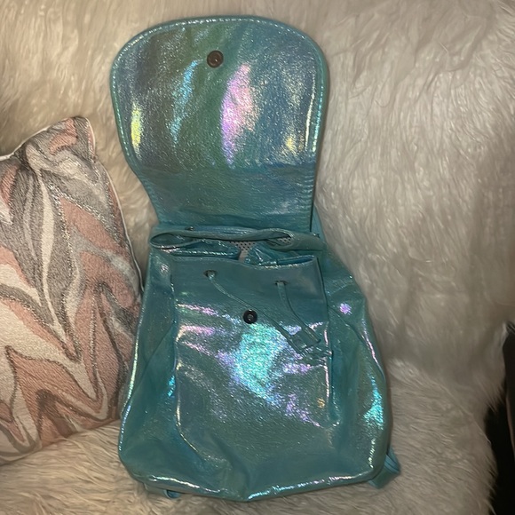 Mermaid Backpack - Picture 3 of 6